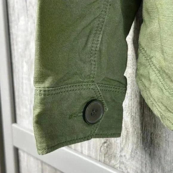 Old Navy Utility Shirt XS Embroidered Olive Green - Picture 7 of 8